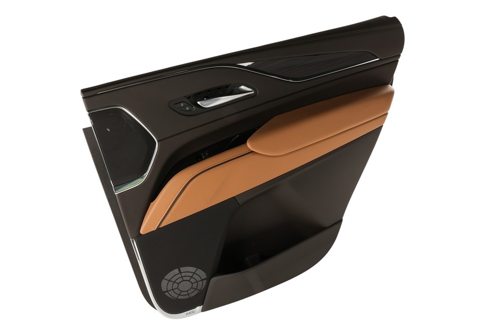 GM Genuine Parts Very Dark Atmosphere Rear Passenger Side Door Trim