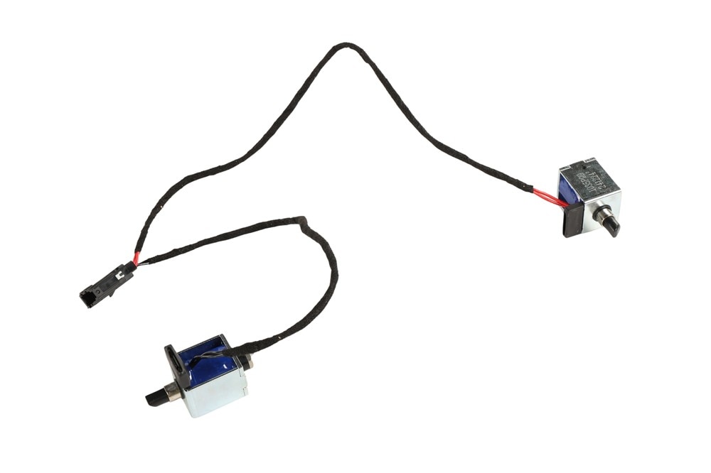 GM Genuine Parts Instrument Panel Compartment Door Latch Actuator