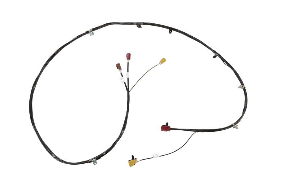 GM Genuine Parts Digital Radio and Mobile Telephone and Vehicle Location Antenna Cable