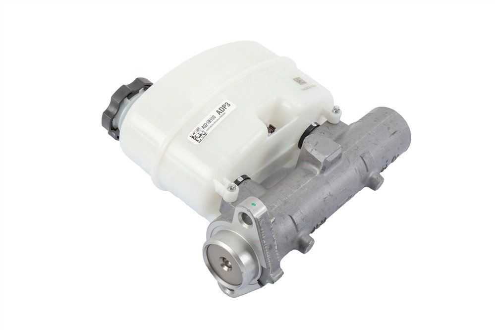 GM Genuine Parts Brake Master Cylinder