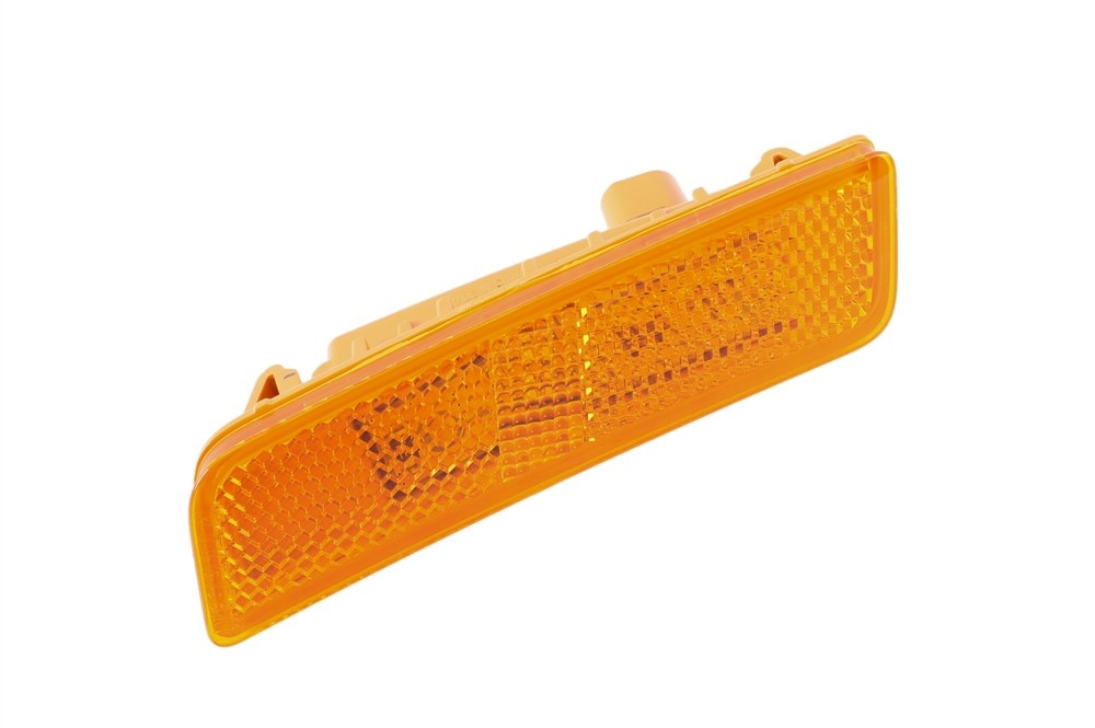 GM Genuine Parts Passenger Side Front Side Marker Lamp