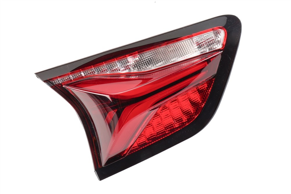 GM Genuine Parts LED Driver Side Rear Closure Auxiliary Signal Lamp