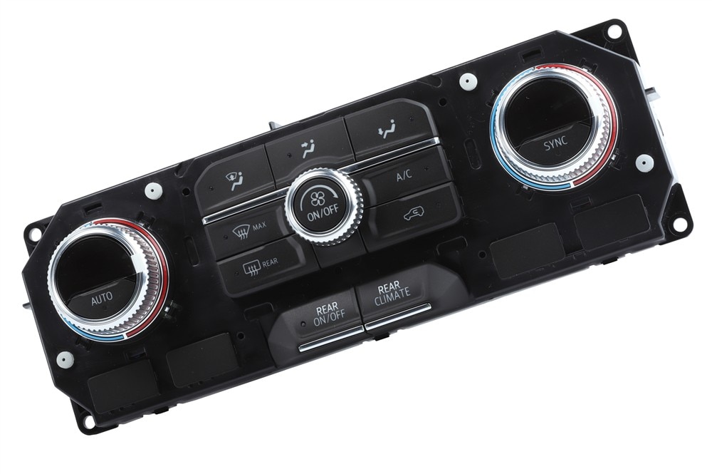 GM Genuine Parts Heater and Air Conditioning User Interface Control