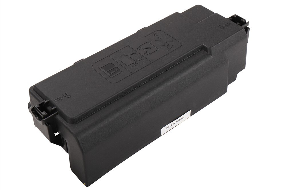 GM Genuine Parts Battery Distribution Engine Compartment Fuse Block