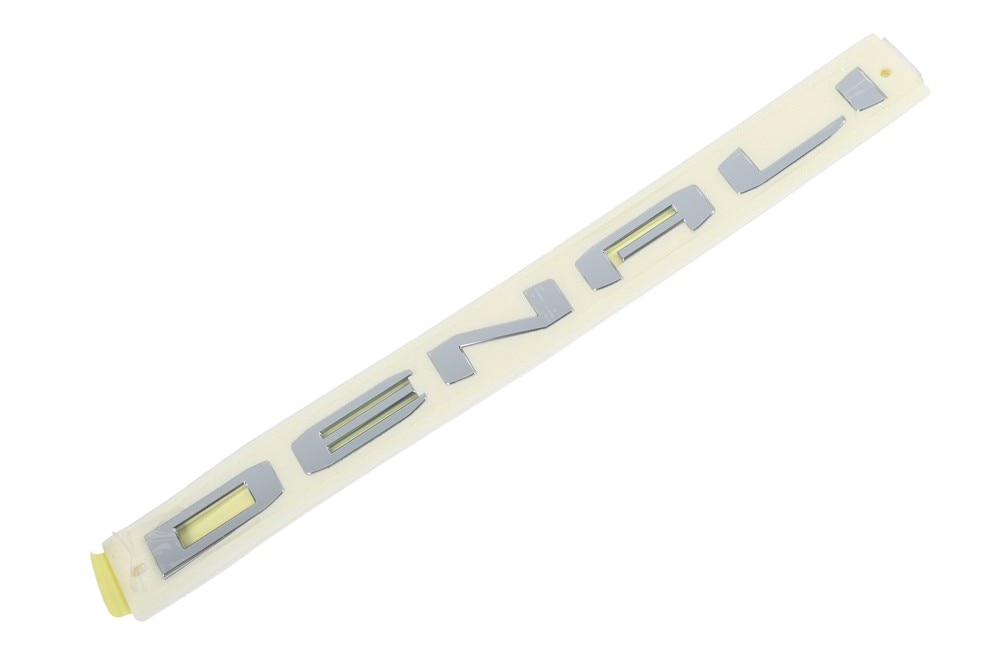 GM Genuine Parts Liftgate Trim Level Name Plate