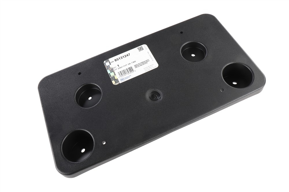 GM Genuine Parts Front License Plate Bracket