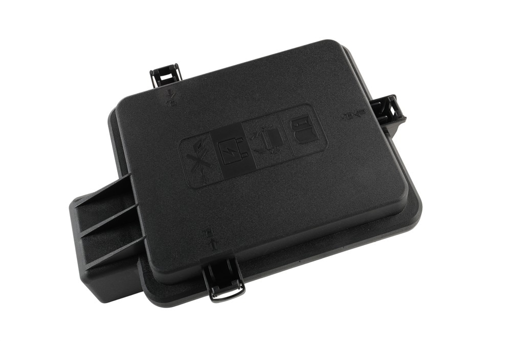GM Genuine Parts Engine Wiring Harness Fuse Block Cover
