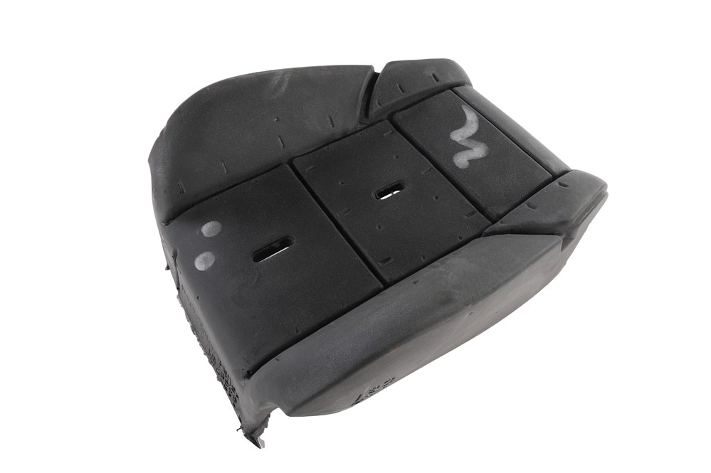 GM Genuine Parts Front Passenger Side Seat Back Pad