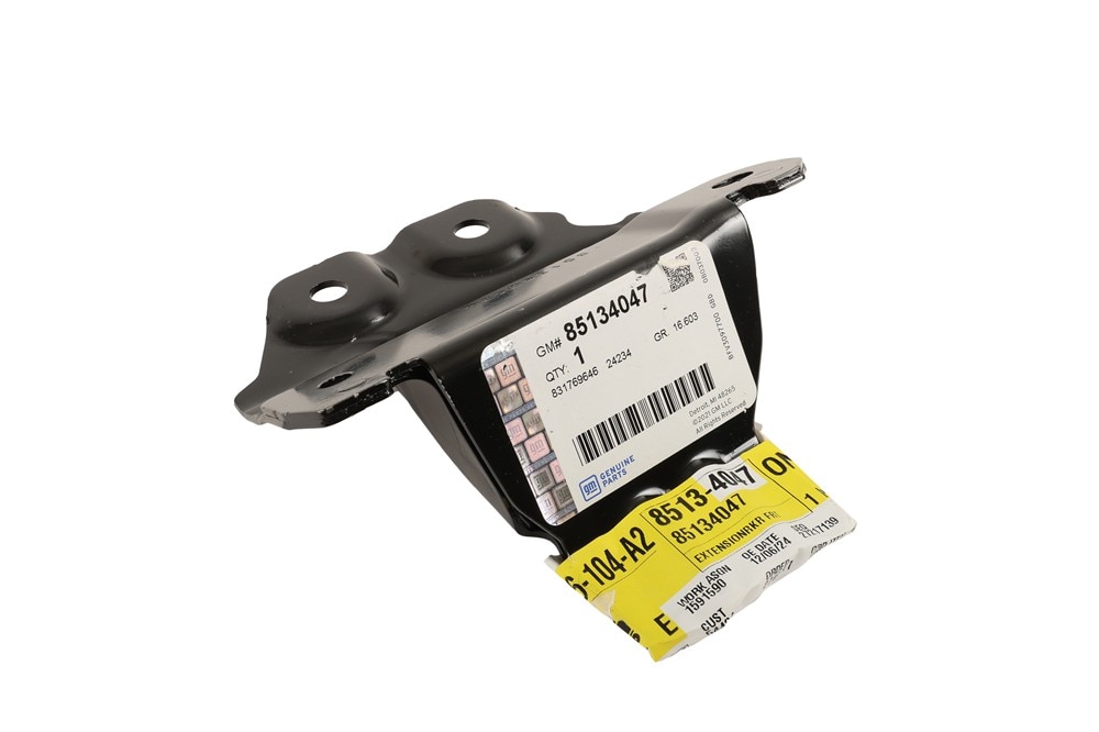 GM Genuine Parts Passenger Side Rocker Front Inner Panel Extension