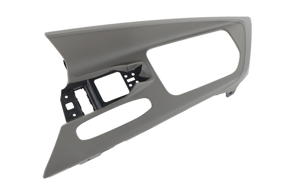 GM Genuine Parts Artemis Front Floor Console Trim Plate