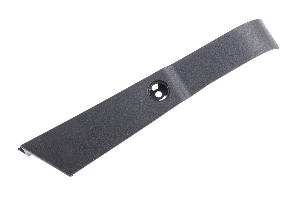 GM Genuine Parts Backen Black Driver Seat Adjuster Finish Cover