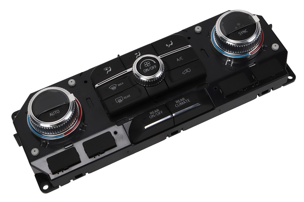 GM Genuine Parts Heater and Air Conditioning User Interface Control