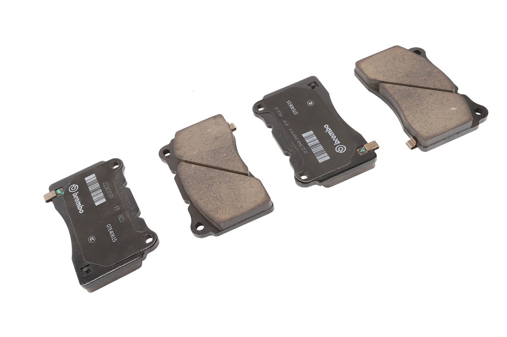 GM Genuine Parts Front Disc Brake Pad Kit