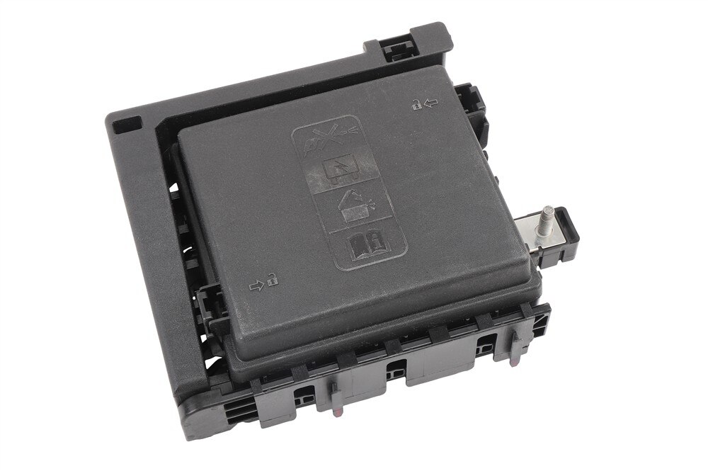 GM Genuine Parts Engine Wiring Harness Junction Block