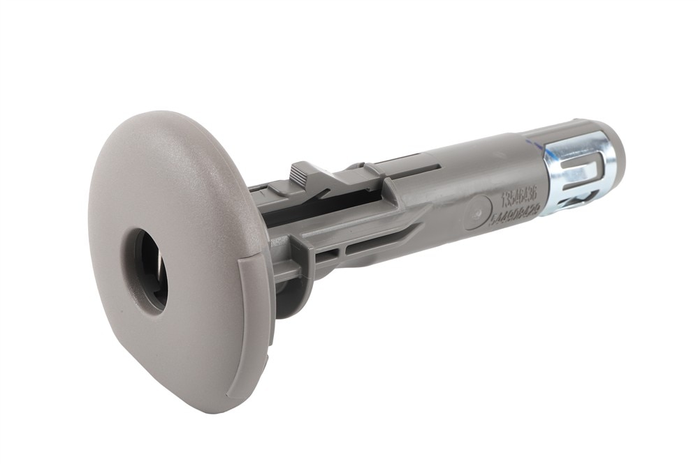 GM Genuine Parts Gideon Rear Seat Head Restraint Guide