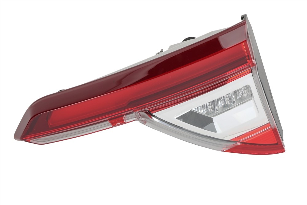 GM Genuine Parts LED Rear Passenger Side Closure Auxiliary Signal Lamp