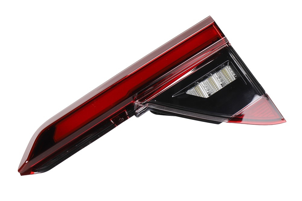 GM Genuine Parts LED Rear Closure Passenger Side Auxiliary Signal Lamp