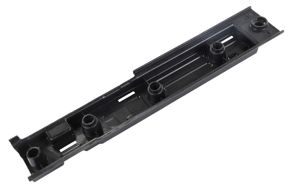GM Genuine Parts Front Driver Side Door Sill Trim Plate Bracket