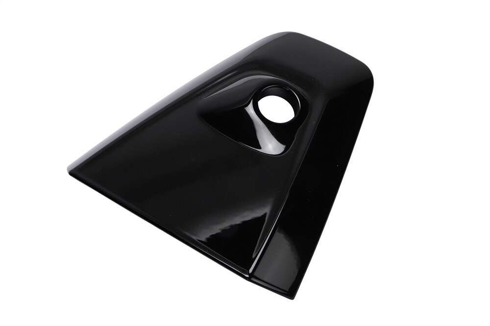 GM Genuine Parts Driver Side Door Mirror Bracket Cover