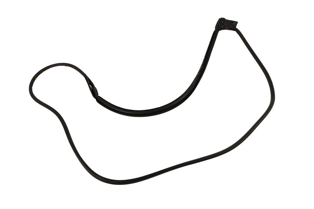 GM Genuine Parts Front Driver Side Door Weatherstrip (Door Side)