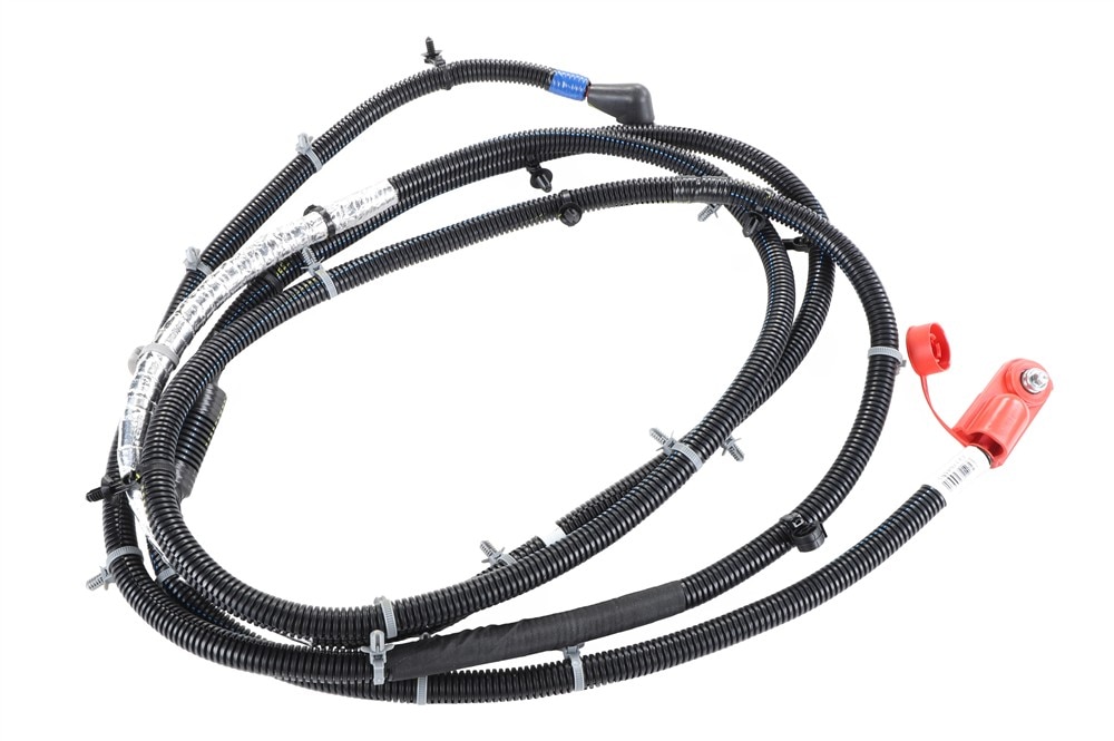 GM Genuine Parts Auxiliary Battery Positive Cable