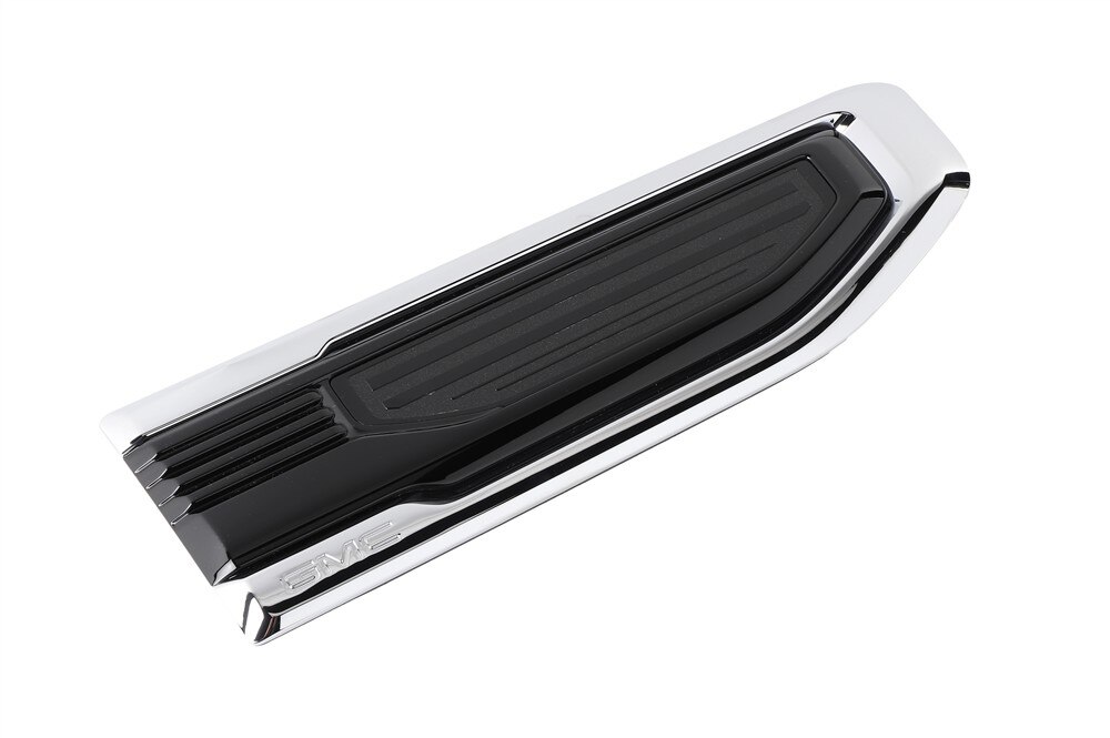GM Genuine Parts Exterior Bright Chrome Front Passenger Side Fender Ornamentation Vent