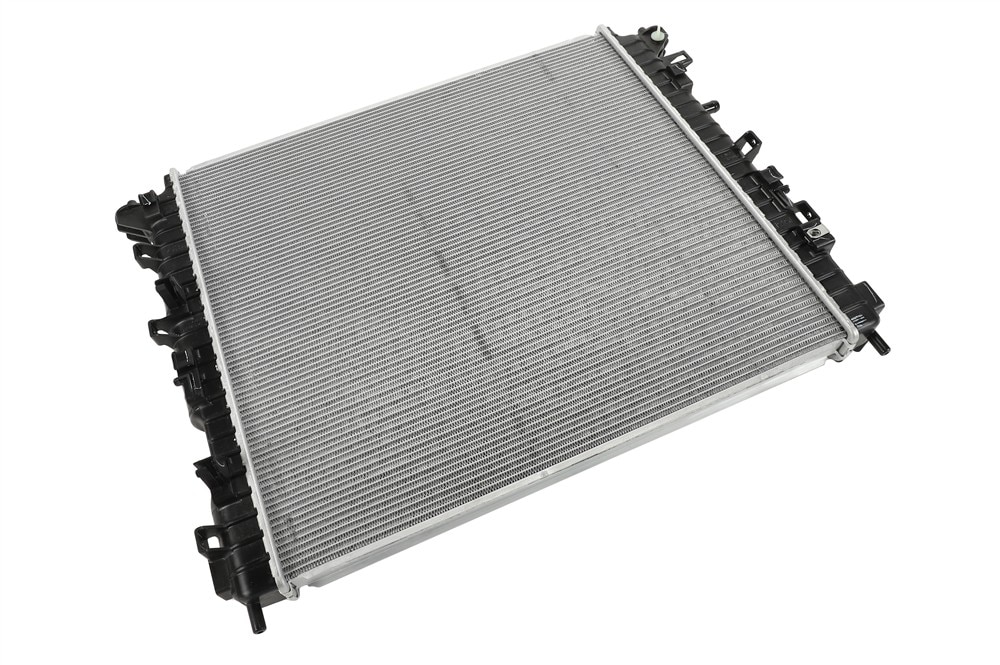 GM Genuine Parts Engine Radiator