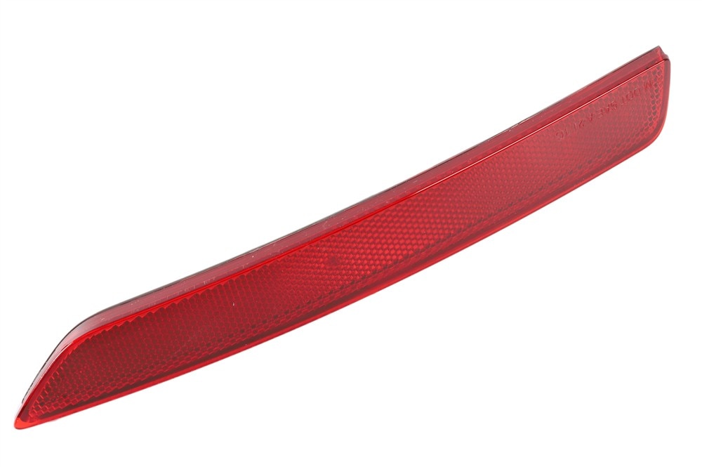 GM Genuine Parts Rear Driver Side Fascia Lower Signal Lamp