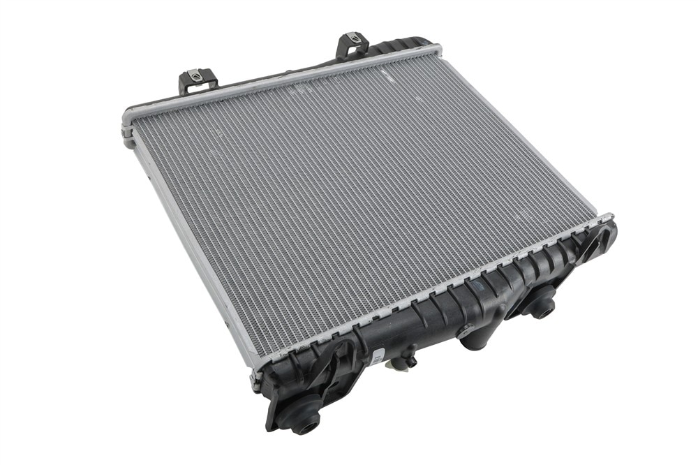 GM Genuine Parts Driver Side Engine Radiator