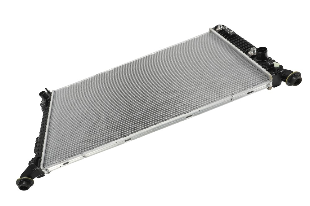 GM Genuine Parts Engine Radiator