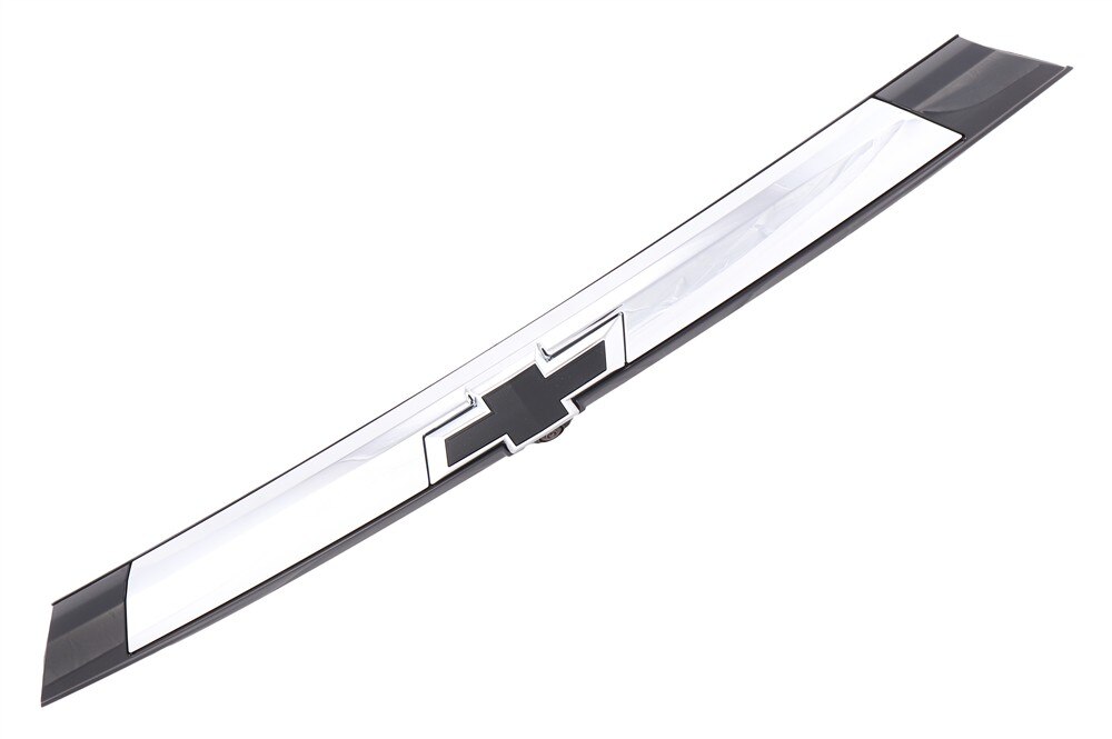 GM Genuine Parts Exterior Bright Chrome Rear Closure Center Applique