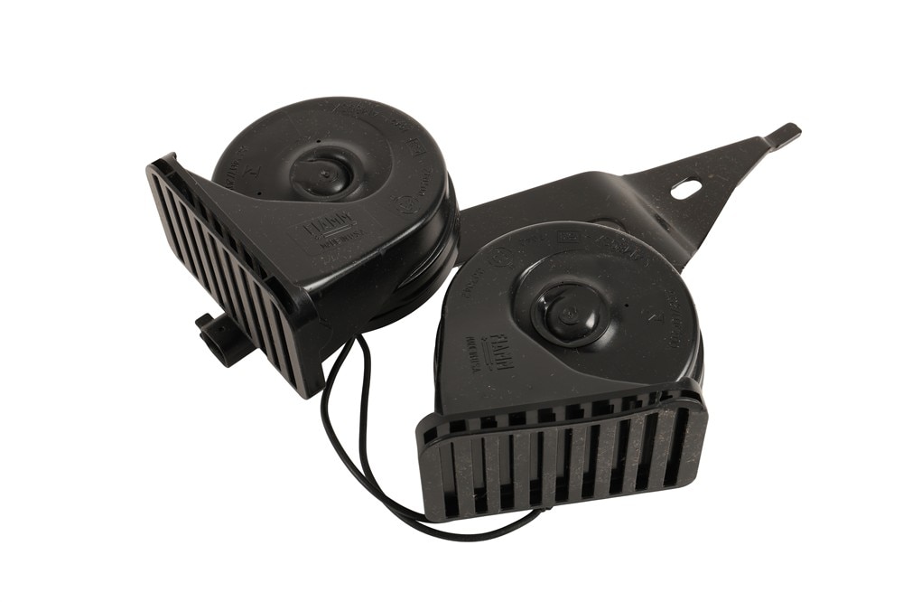 GM Genuine Parts Dual Horn