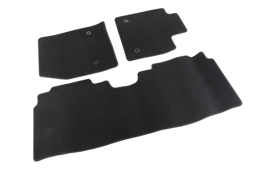 GM Genuine Parts Backen Black Floor Auxiliary Mat