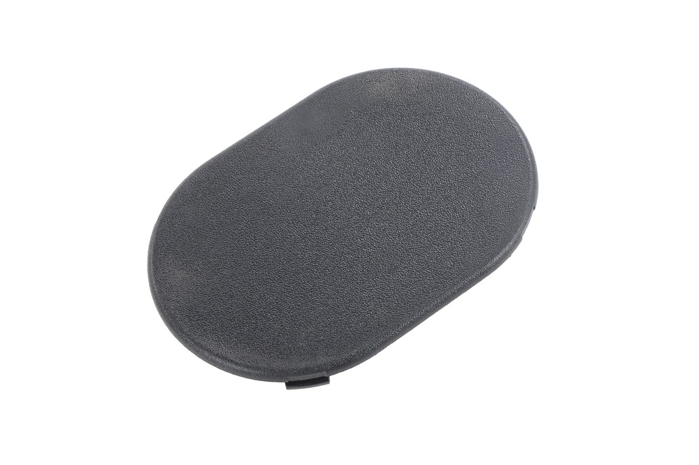 GM Genuine Parts Backen Black High Voltage Battery Access Hole Cap