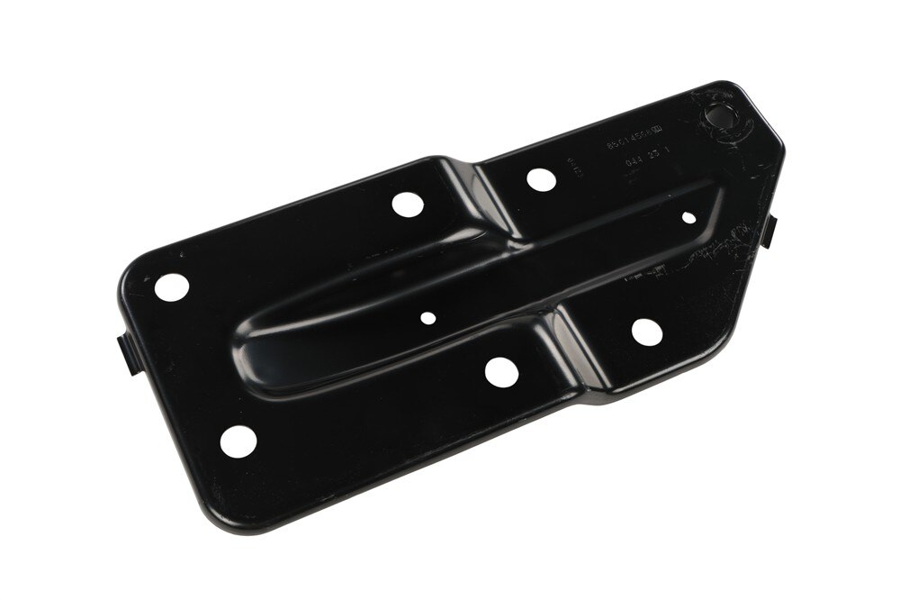 GM Genuine Parts Outer Front Rail Bracket
