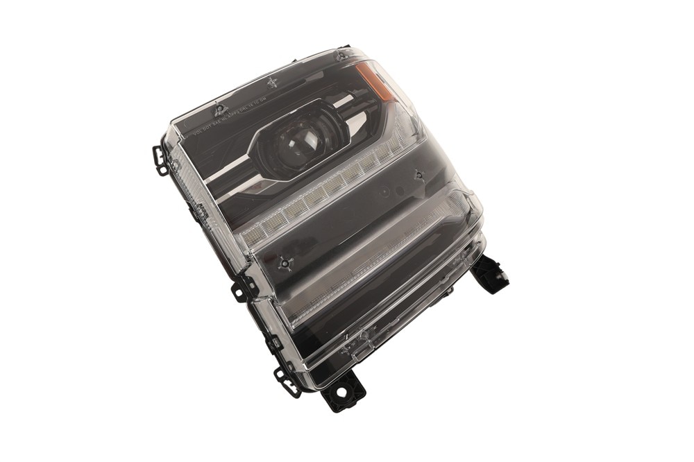 GM Genuine Parts Driver Side Headlamp, Remanufactured