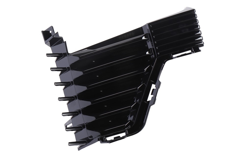 GM Genuine Parts Black Front Bumper Fascia Outer Passenger Side Air Duct