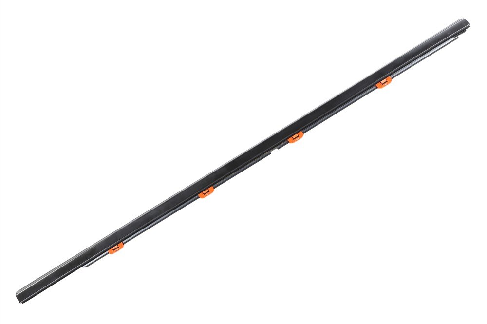 GM Genuine Parts Front Passenger Side Door Window Belt Reveal Molding