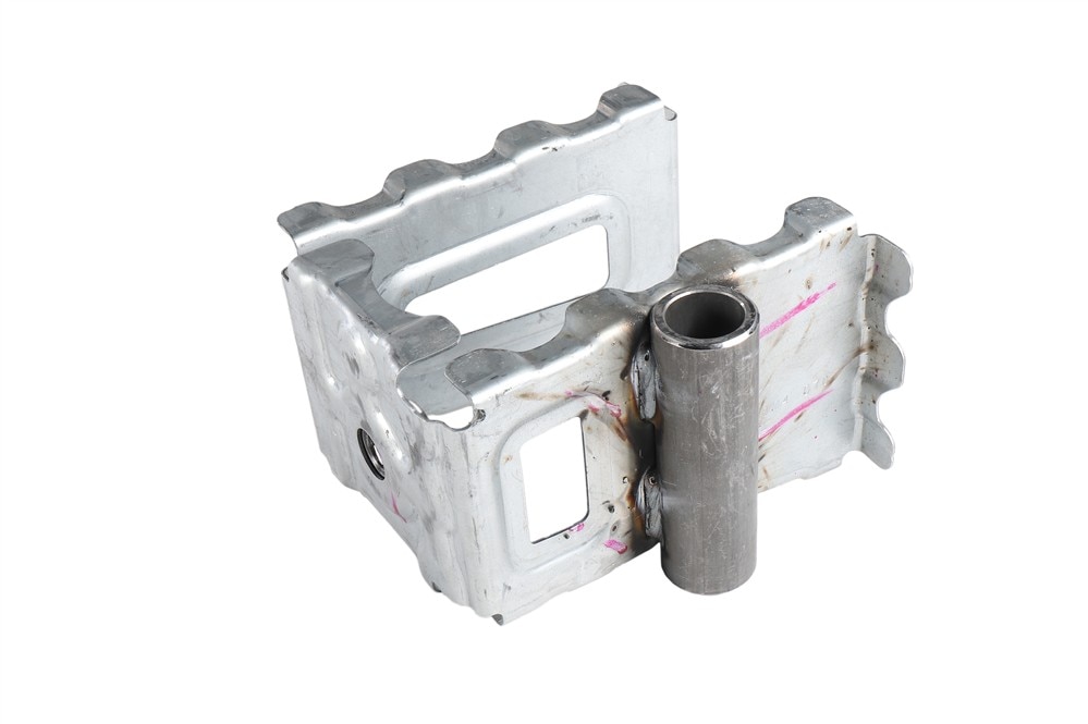 GM Genuine Parts Underbody Rear Passenger Side Rail Rear Reinforcement