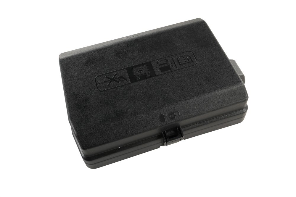 GM Genuine Parts Engine Wiring Harness Junction Block Cover
