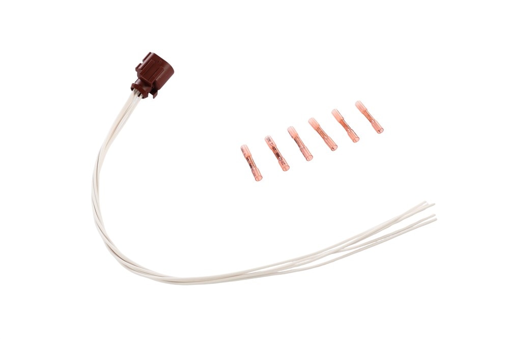 GM Genuine Parts Engine Wiring Harness Connector