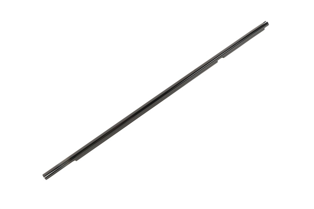 GM Genuine Parts Rear Passengers Side Door Window Belt Reveal Molding