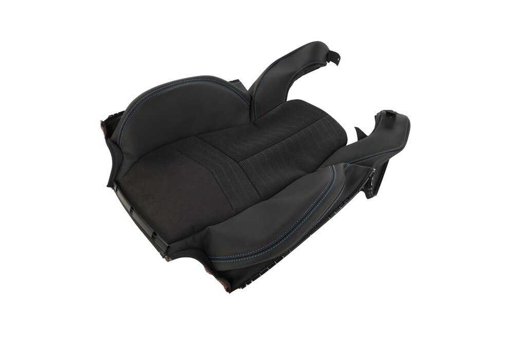 GM Genuine Parts Jet Black Front Passenger Side Seat Back Cover