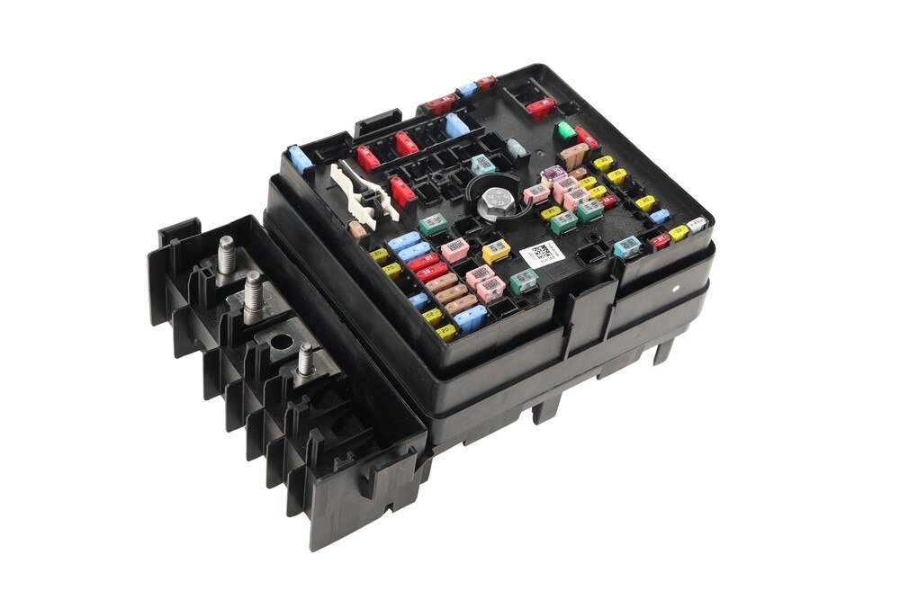 GM Genuine Parts Engine Wiring Harness Junction Block