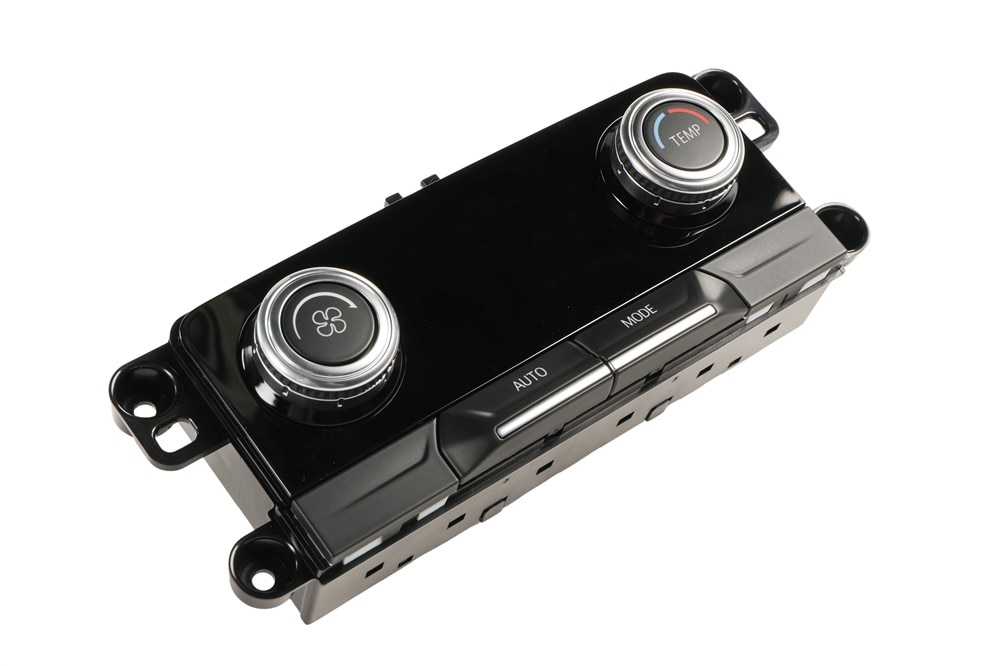 GM Genuine Parts Heater and Air Conditioning Auxiliary Control