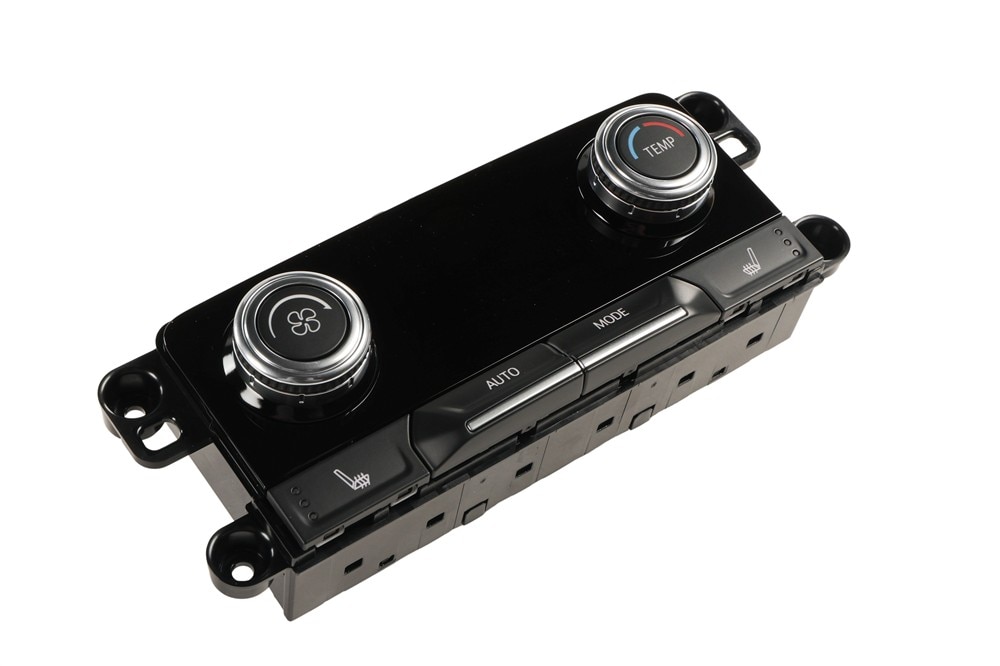 GM Genuine Parts Heater and Air Conditioning Auxiliary Control (Programming Required)