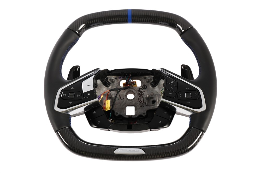 GM Genuine Parts Exposed Carbon Fiber Steering Wheel