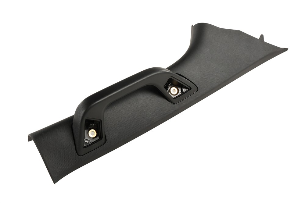 GM Genuine Parts Backen Black Passenger Side Windshield Garnish Molding