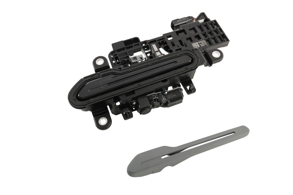 GM Genuine Parts Front Driver Side Door Outside Handle