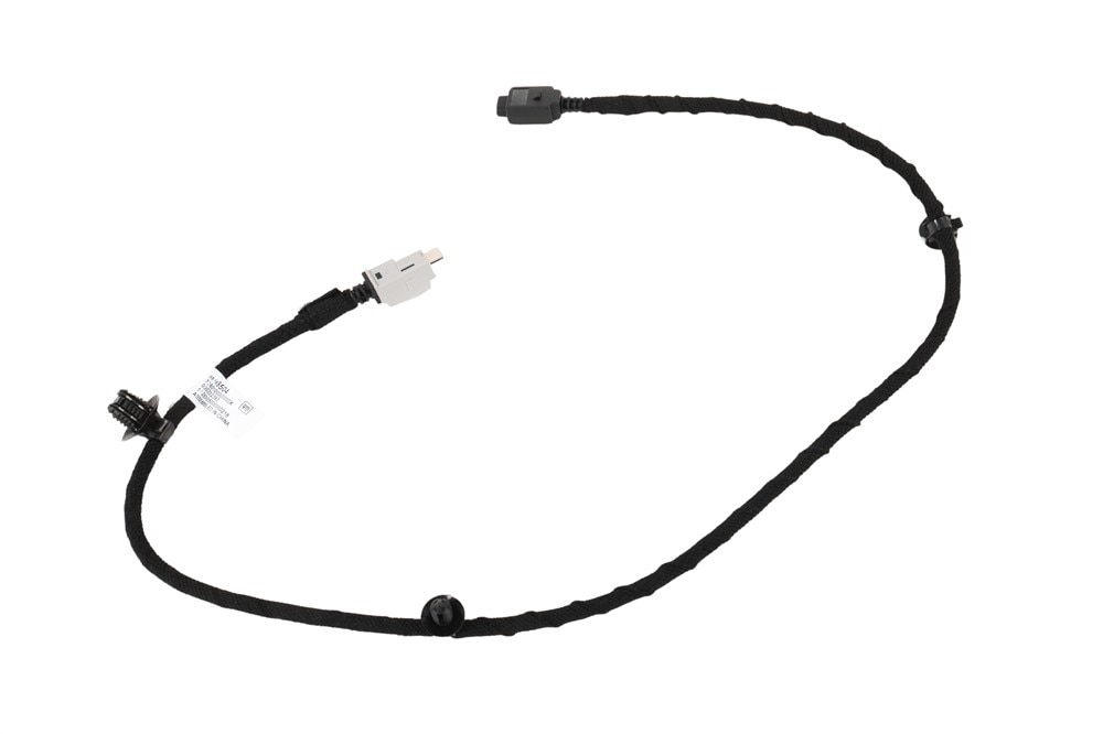 GM Genuine Parts Multimedia Receptacle